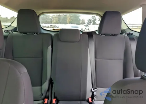 2015 Ford Escape S z USA, uszkodzony, nr VIN 1FMCU0F71FUB93343